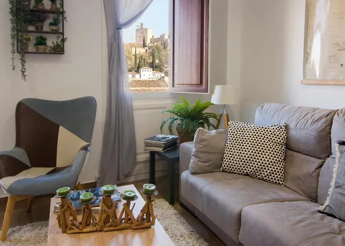Plaza Ayuntamiento Granada Habitame Inmobiliaria